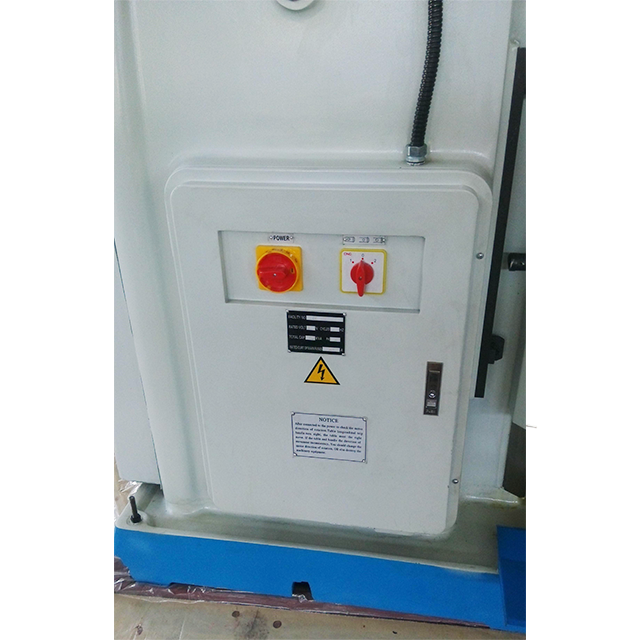 Fresa de tipo rodilla